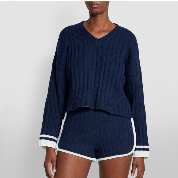 rag & bone Sweaters - Rag & Bone Serena Merino Wool blend Vneck size Medium